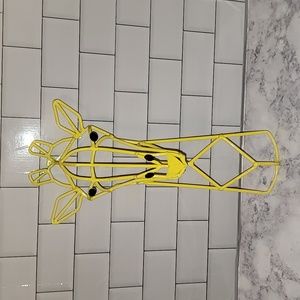 Geometric giraffe metal wall hanging